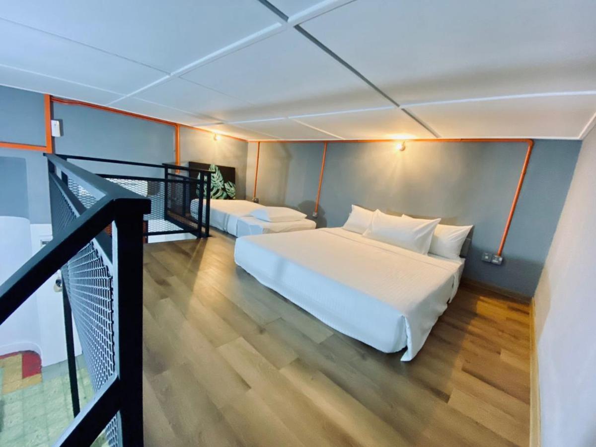 Ardour Lodge "A" Wing Tanjung Bungah  Luaran gambar