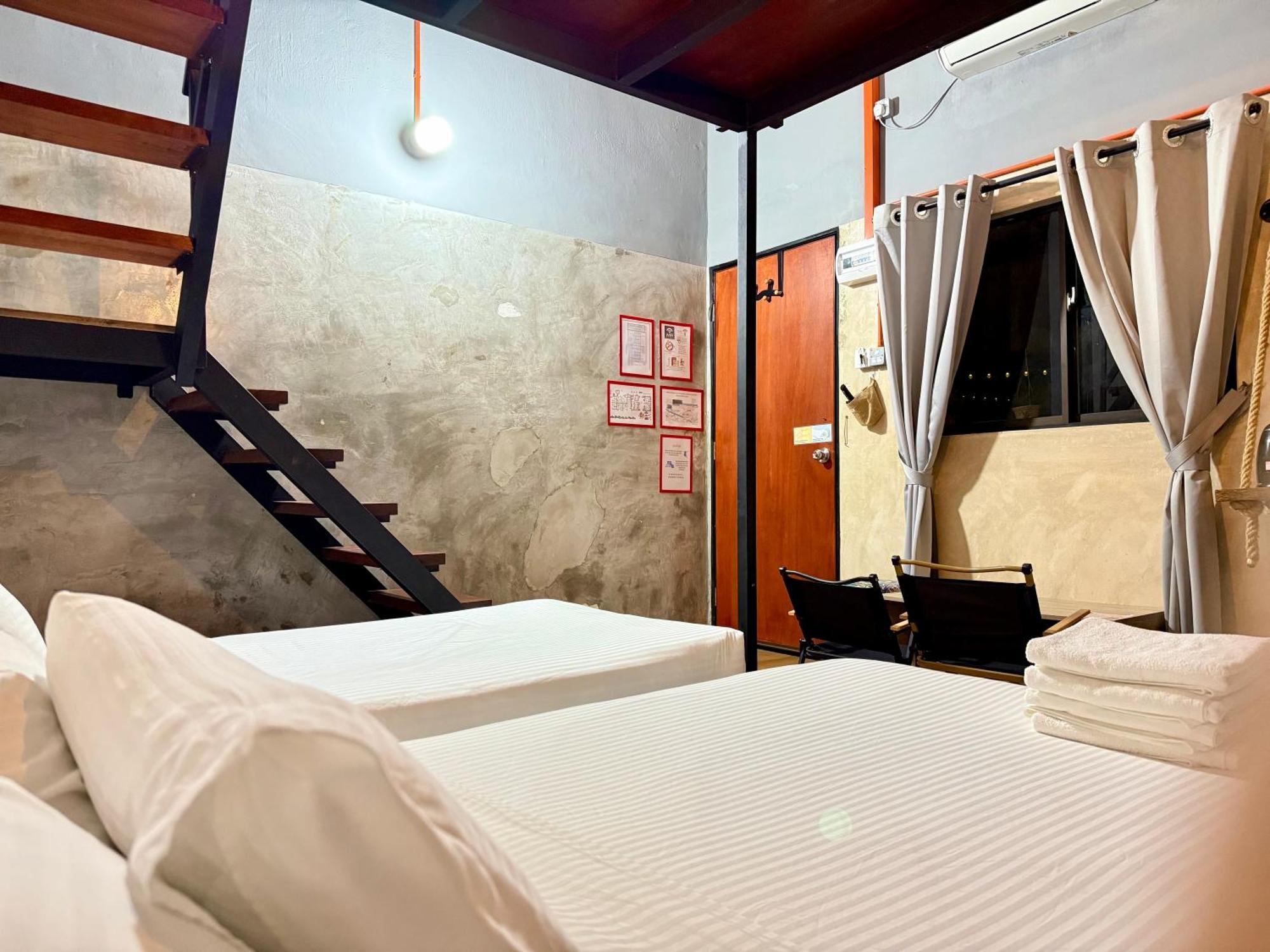 Ardour Lodge "A" Wing Tanjung Bungah  Luaran gambar